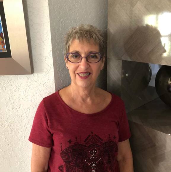 Meet your Posher, Karen - Picture 1 of 1